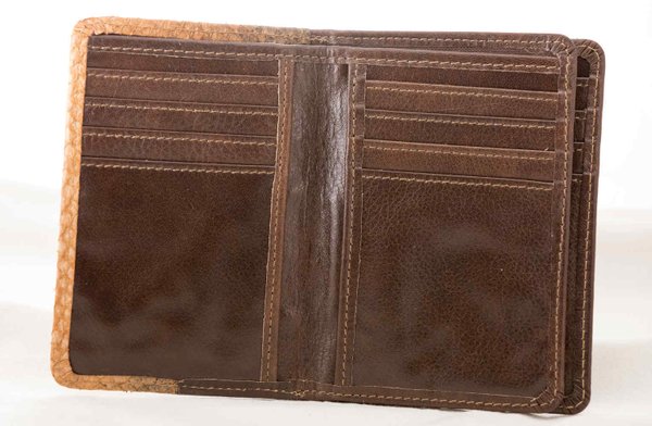 Wallet Harry, decorated with pikeperch skin leather