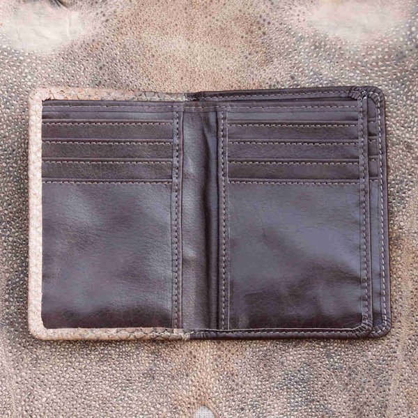 Wallet Harry decorated with salmon skin leather